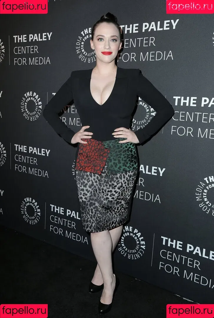 Kat Dennings / OfficialKat / katdenningsss Onlyfans Photo Gallery 