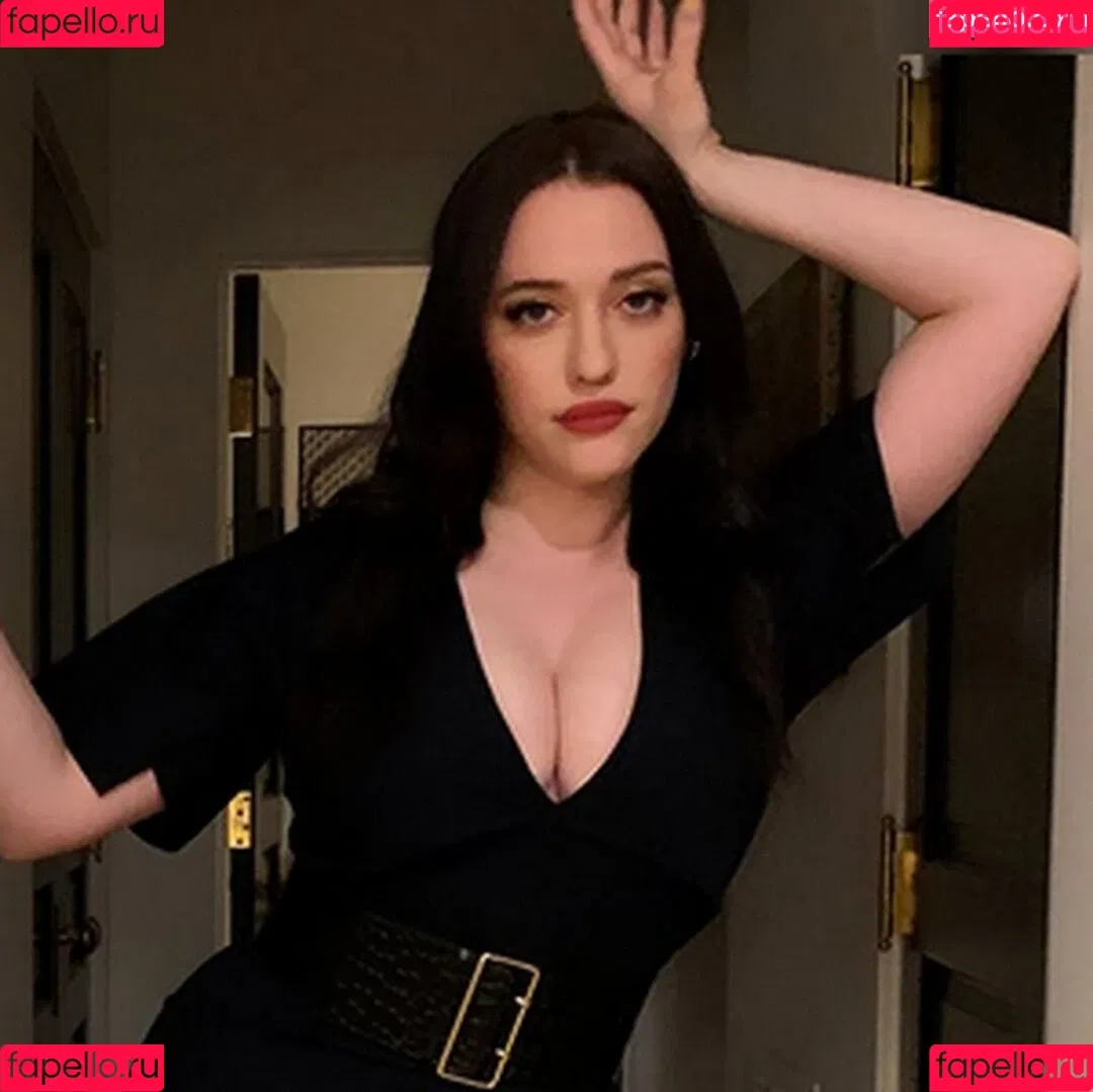Kat Dennings / OfficialKat / katdenningsss Onlyfans Photo Gallery 