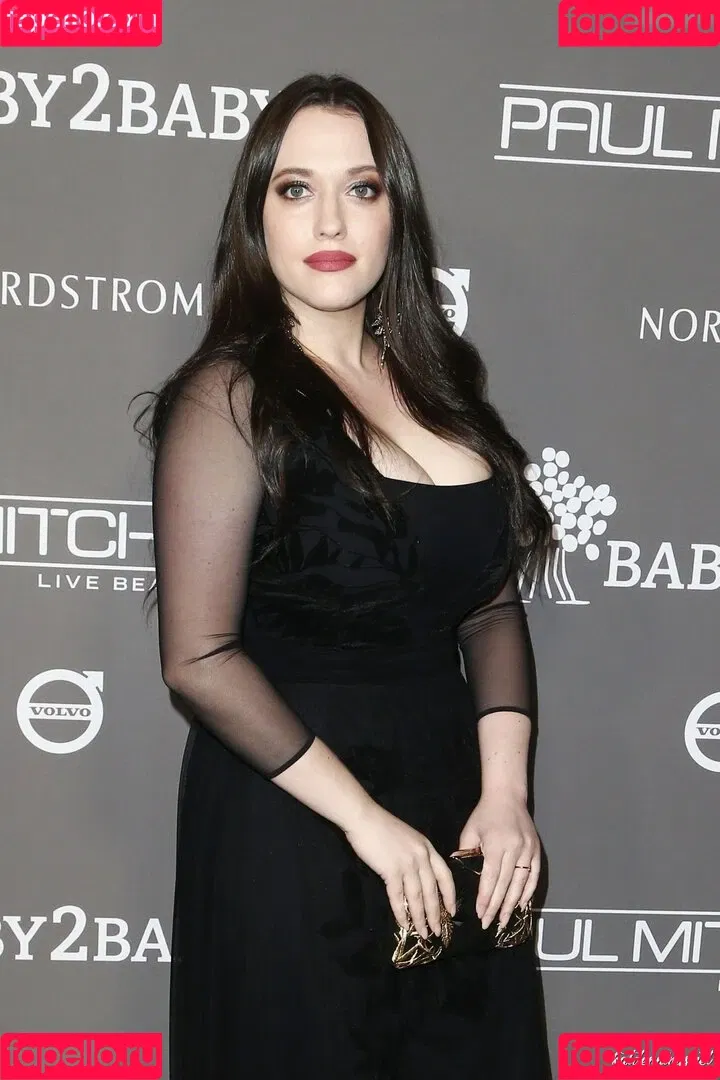 Kat Dennings / OfficialKat / katdenningsss Onlyfans Photo Gallery 