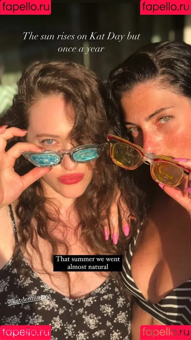 Kat Dennings / OfficialKat / katdenningsss Onlyfans Photo Gallery 