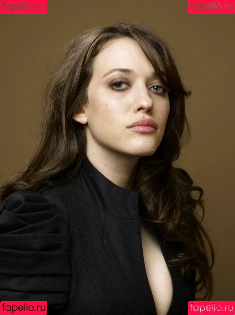 Kat Dennings / OfficialKat / katdenningsss Onlyfans Photo Gallery 