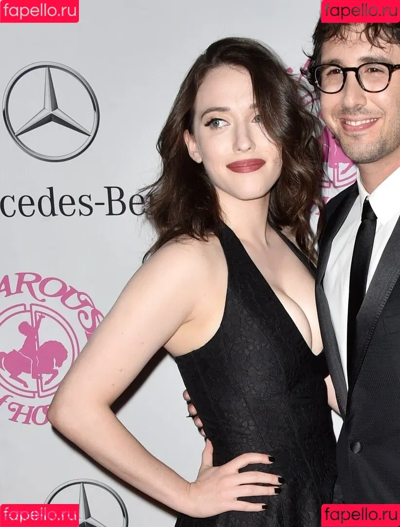 Kat Dennings / OfficialKat / katdenningsss Onlyfans Photo Gallery 