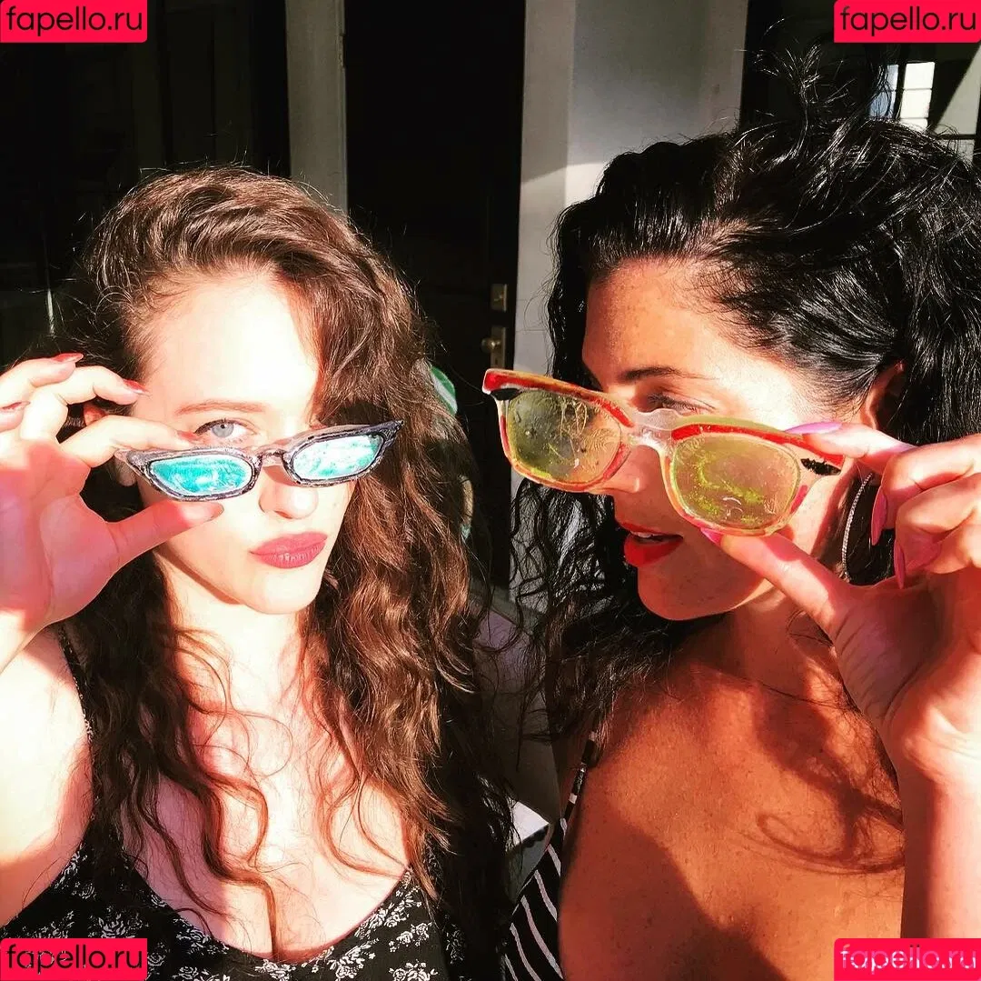 Kat Dennings / OfficialKat / katdenningsss Onlyfans Photo Gallery 