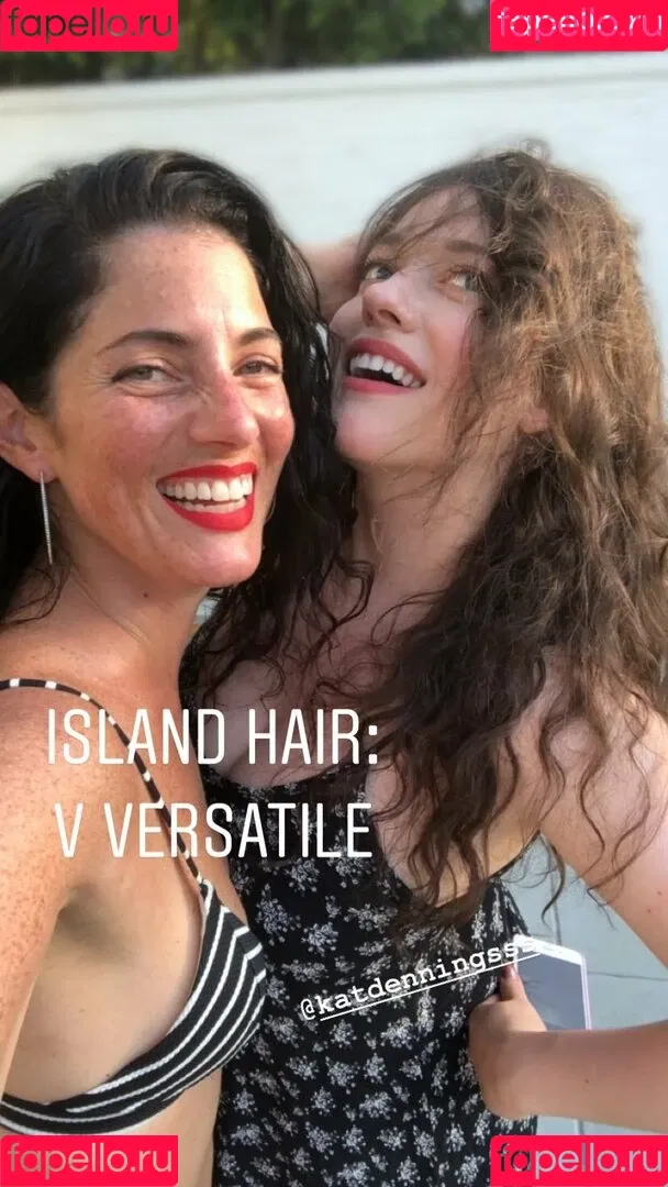 Kat Dennings / OfficialKat / katdenningsss Onlyfans Photo Gallery 