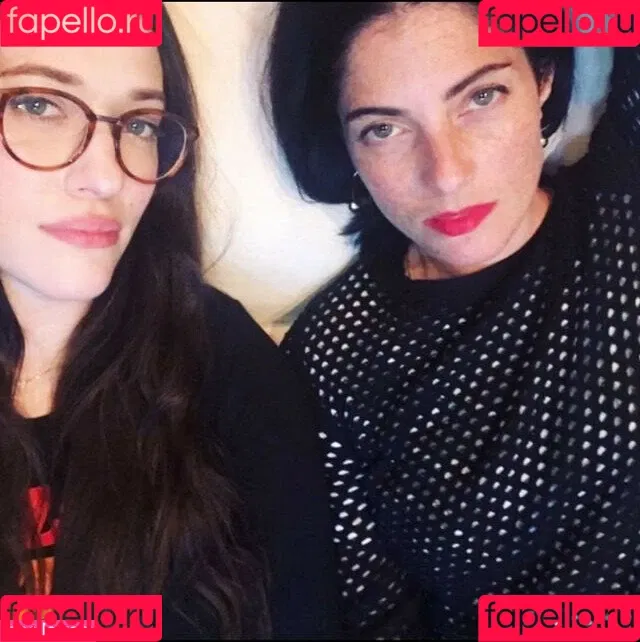Kat Dennings / OfficialKat / katdenningsss Onlyfans Photo Gallery 