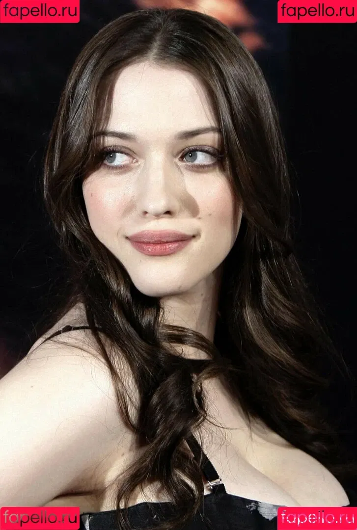 Kat Dennings / OfficialKat / katdenningsss Onlyfans Photo Gallery 