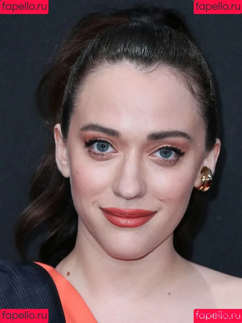 Kat Dennings / OfficialKat / katdenningsss Onlyfans Photo Gallery 