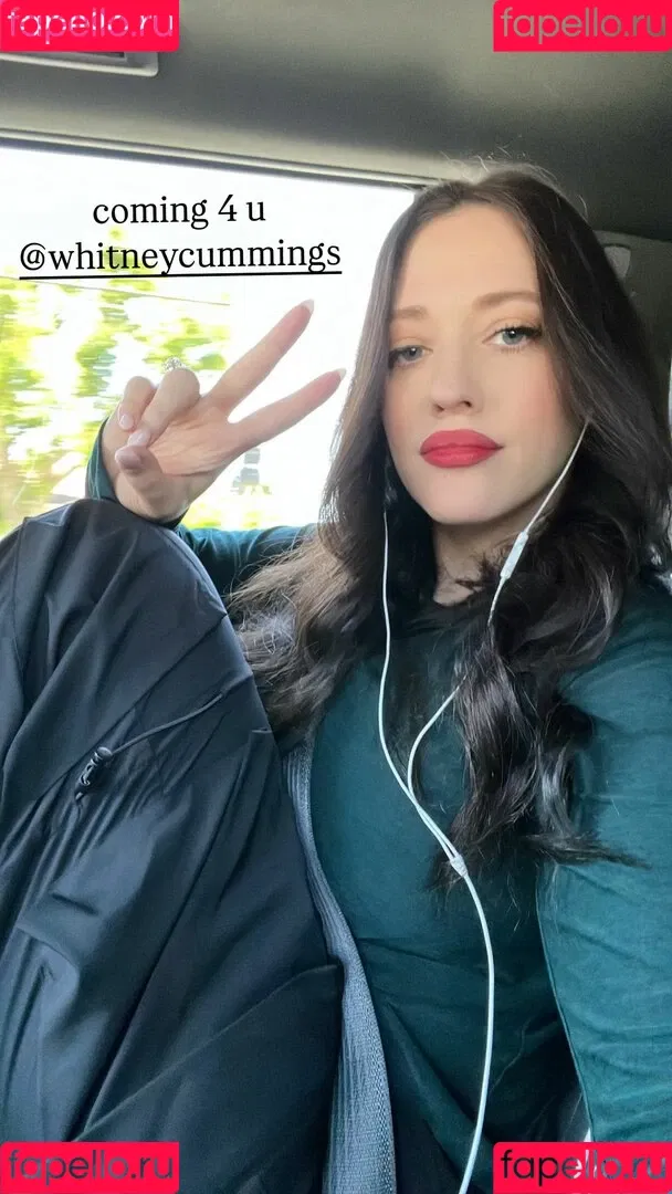 Kat Dennings / OfficialKat / katdenningsss Onlyfans Photo Gallery 