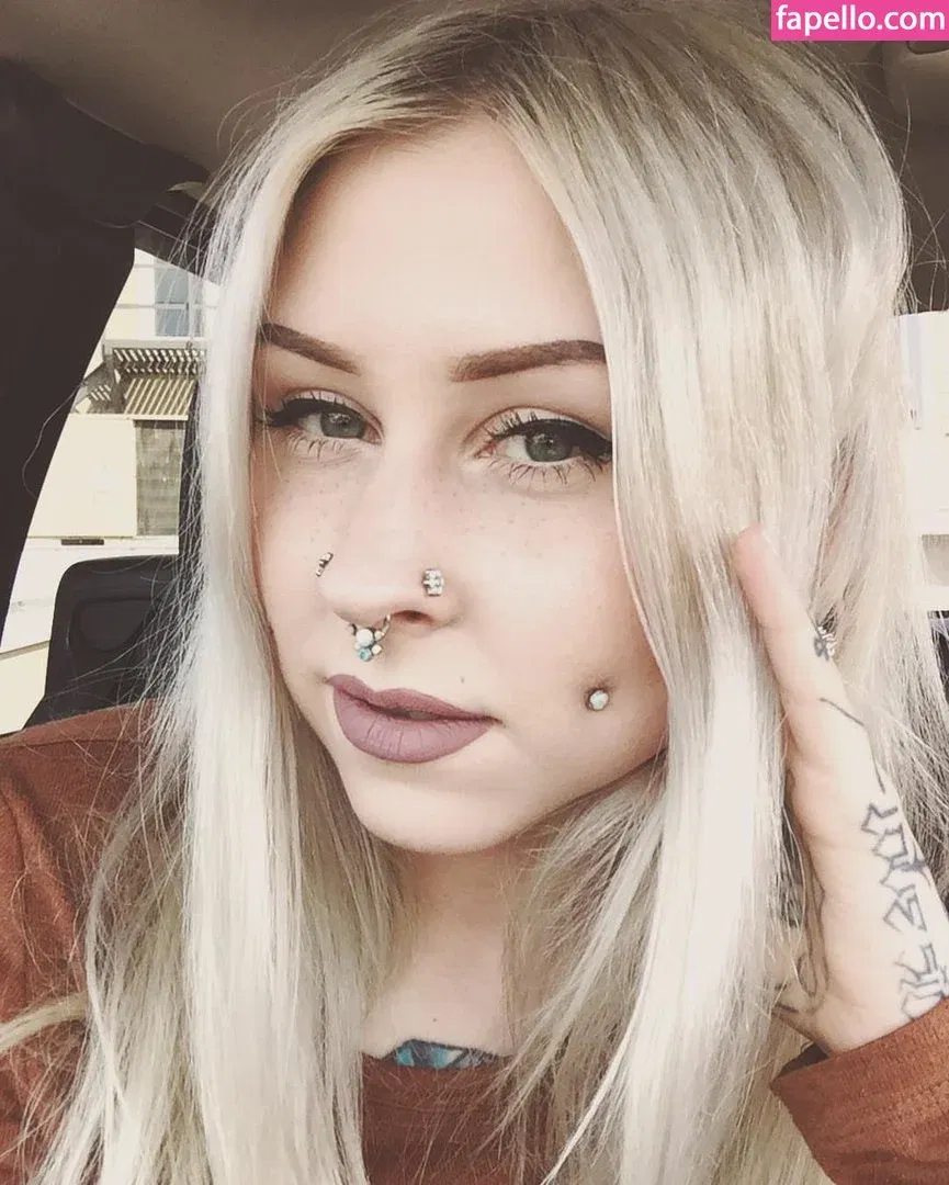 hellyeahlincoln Onlyfans Photo Gallery 