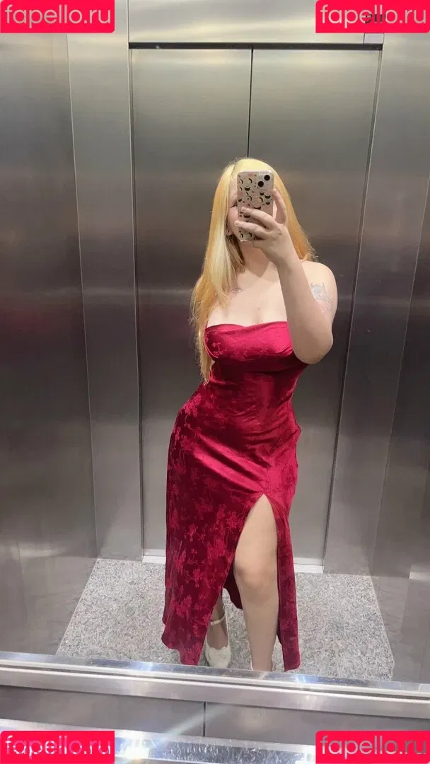 Emy Bunny / Emywaifu / emy.bunny / emy_bunny Onlyfans Photo Gallery 