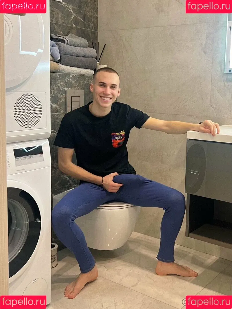 alfienorth / alfienorthfree Onlyfans Photo Gallery 