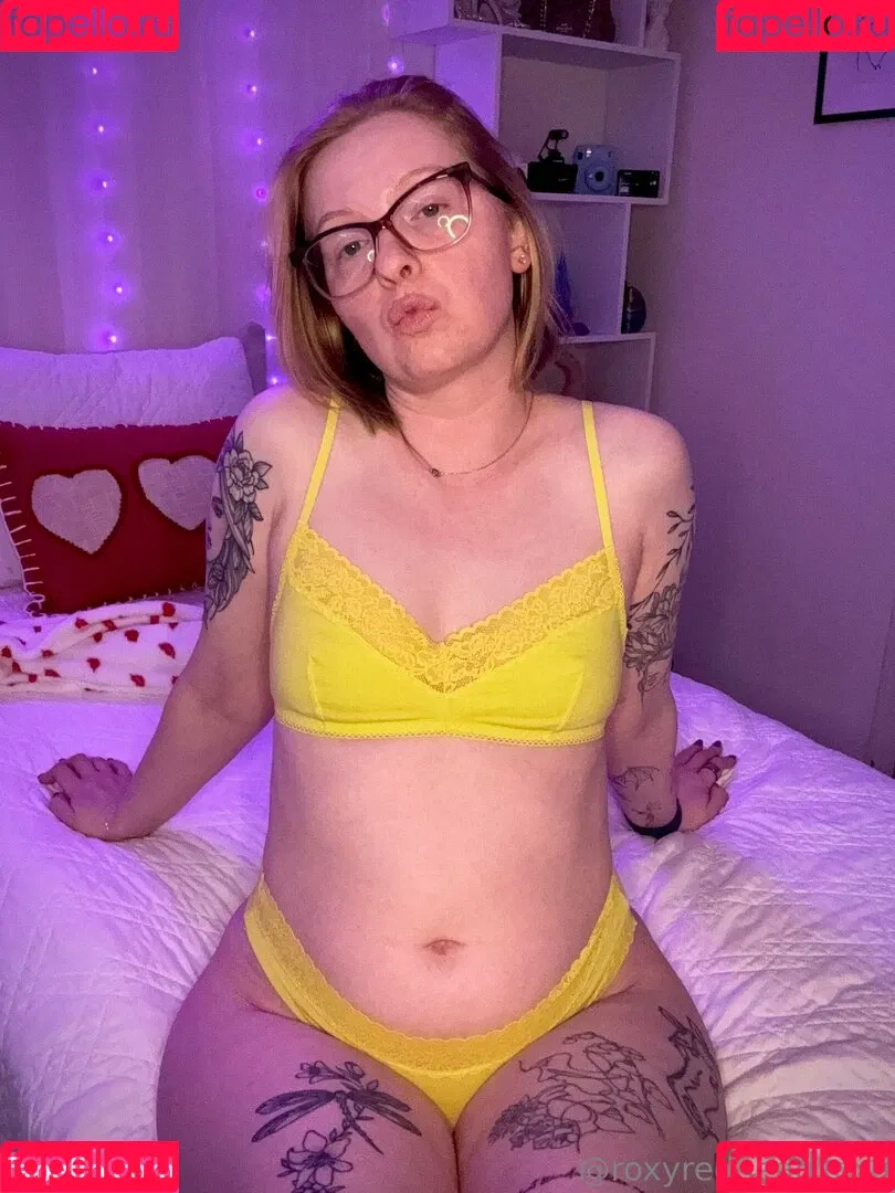 ratedrachelxoxo / roxyredheadxoxo Onlyfans Photo Gallery 
