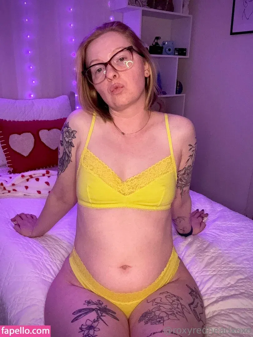 ratedrachelxoxo / roxyredheadxoxo Onlyfans Photo Gallery 