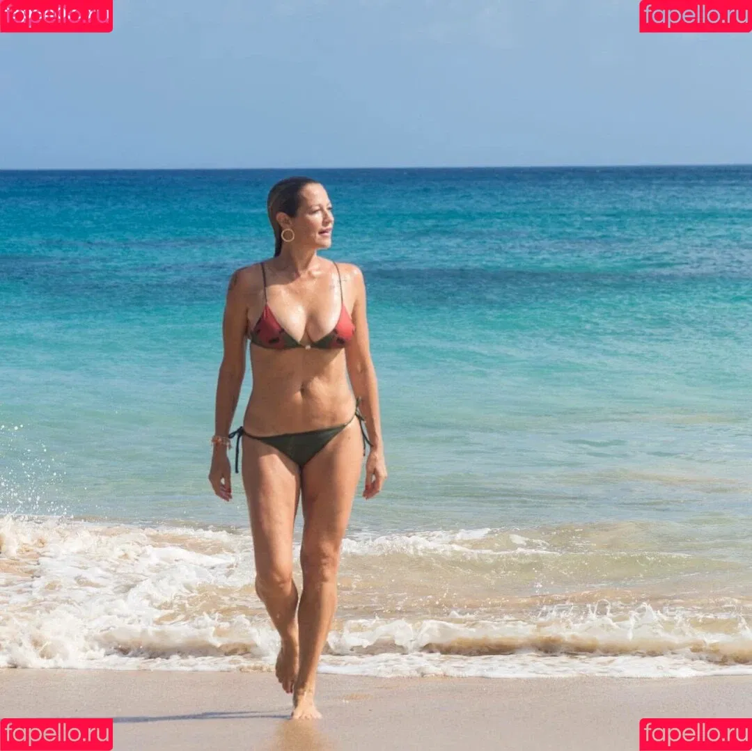 Luana Piovani / luapio Onlyfans Photo Gallery 