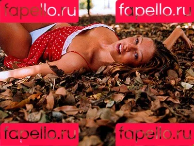 Luana Piovani / luapio Onlyfans Photo Gallery 