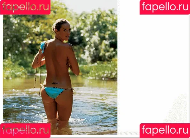 Luana Piovani / luapio Onlyfans Photo Gallery 