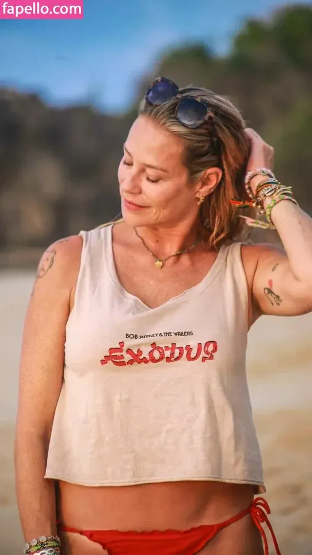 Luana Piovani / luapio Onlyfans Photo Gallery 