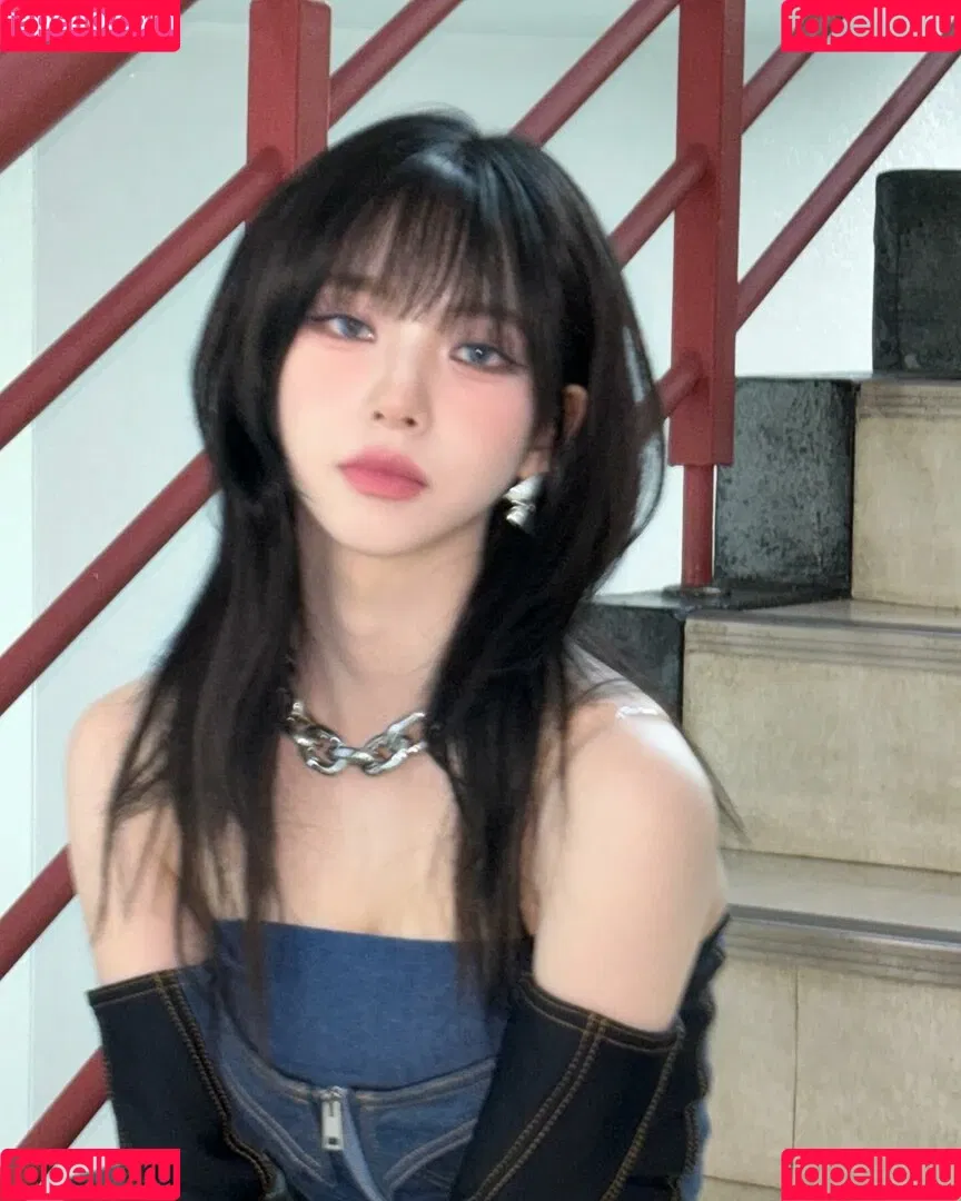 Karina / aespa / karinamasfina / katarinabluu Onlyfans Photo Gallery 