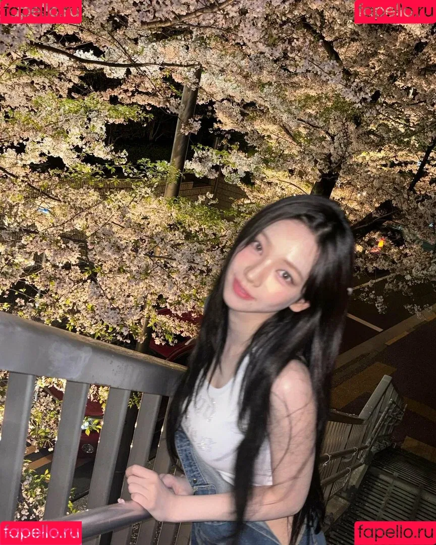 Karina / aespa / karinamasfina / katarinabluu Onlyfans Photo Gallery 