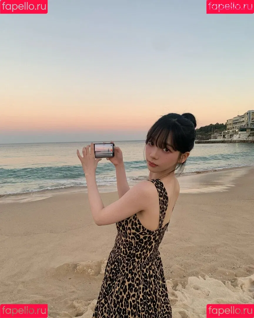 Karina / aespa / karinamasfina / katarinabluu Onlyfans Photo Gallery 
