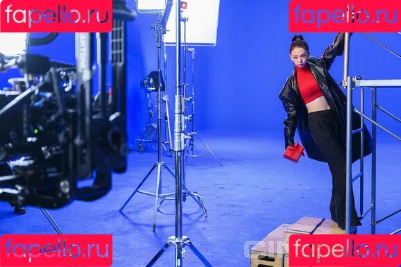 Karina / aespa / karinamasfina / katarinabluu Onlyfans Photo Gallery 