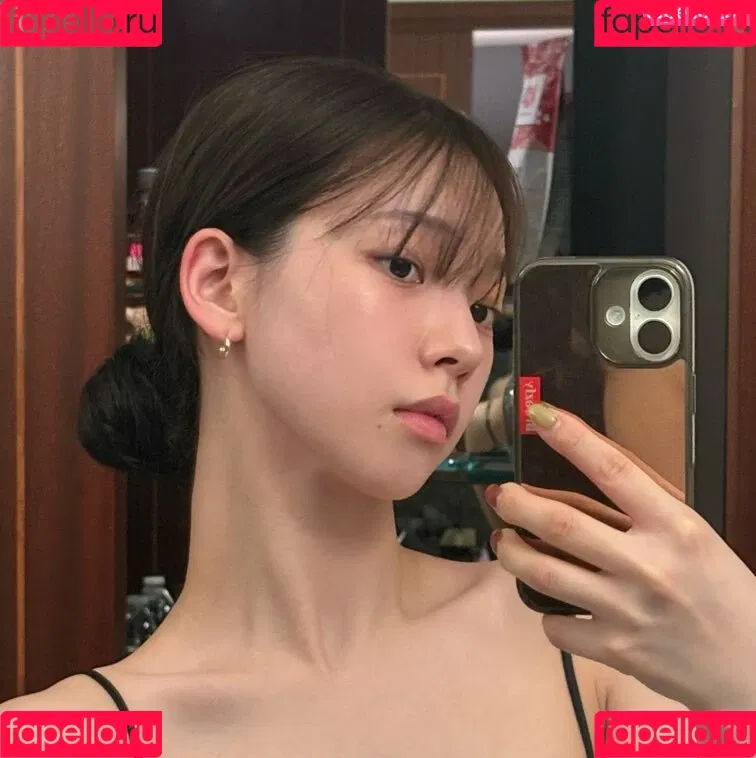 Karina / aespa / karinamasfina / katarinabluu Onlyfans Photo Gallery 