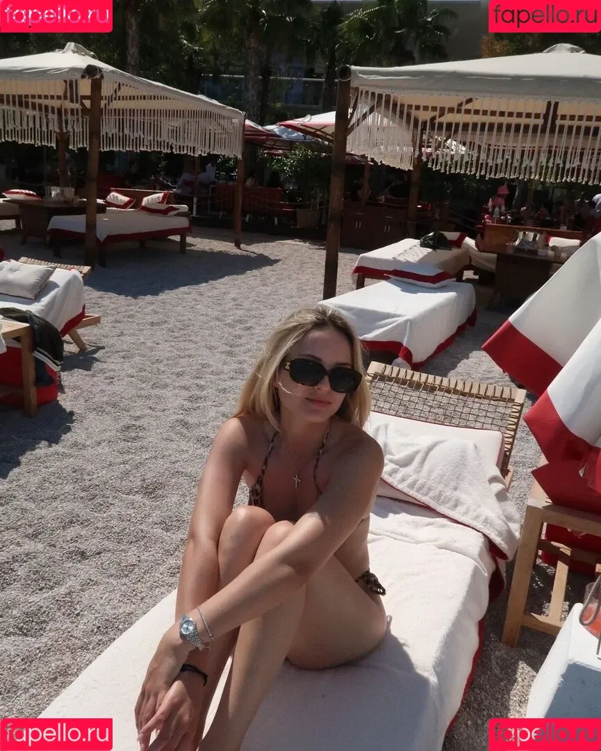 Davina Geiss / Davina Geiß / the_real_davina_geiss Onlyfans Photo Gallery 