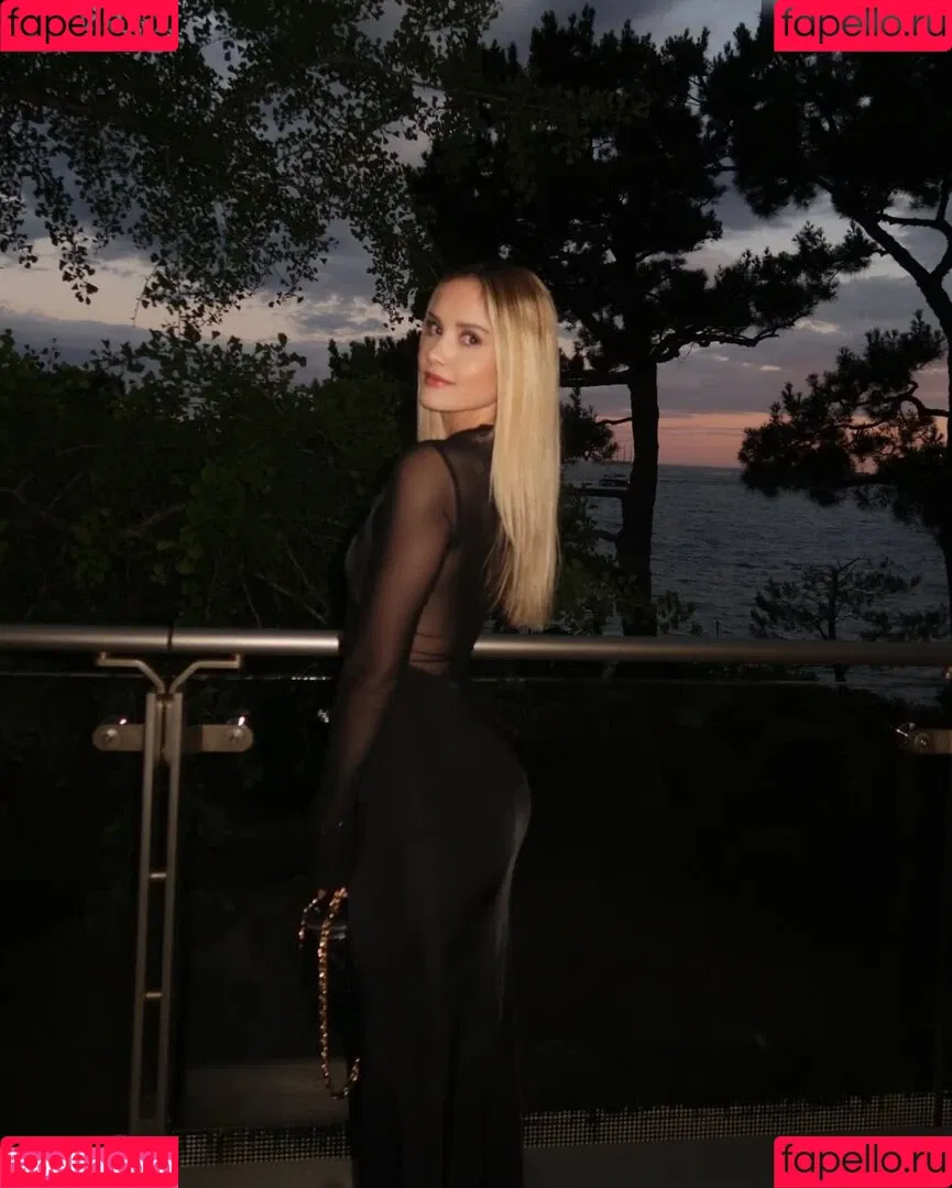 Davina Geiss / Davina Geiß / the_real_davina_geiss Onlyfans Photo Gallery 