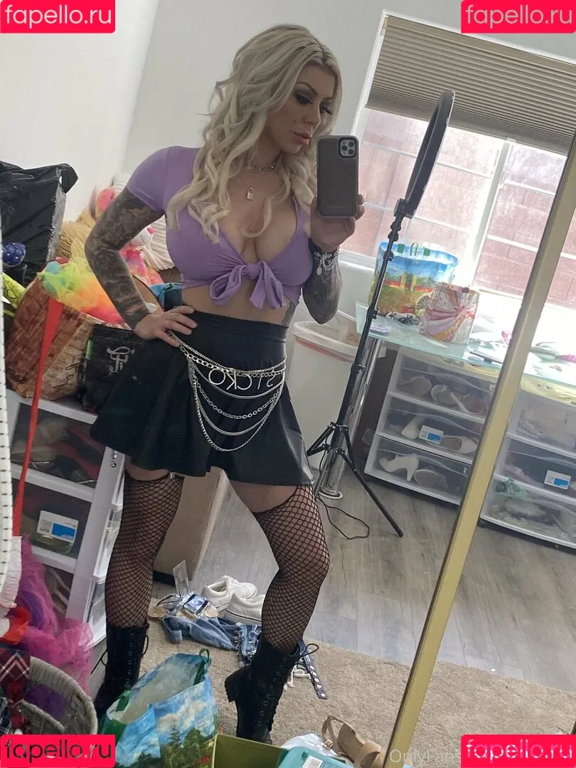karma.rx / karmarx Onlyfans Photo Gallery 