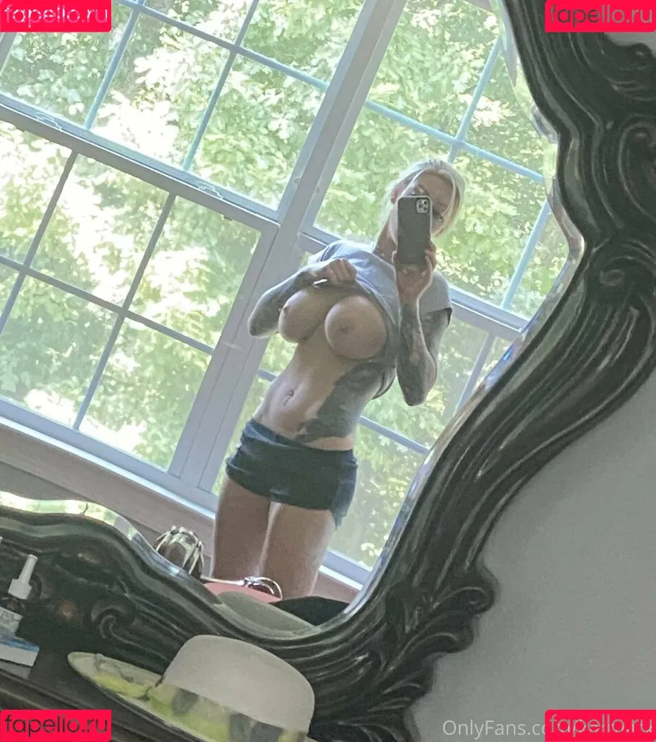 karma.rx / karmarx Onlyfans Photo Gallery 