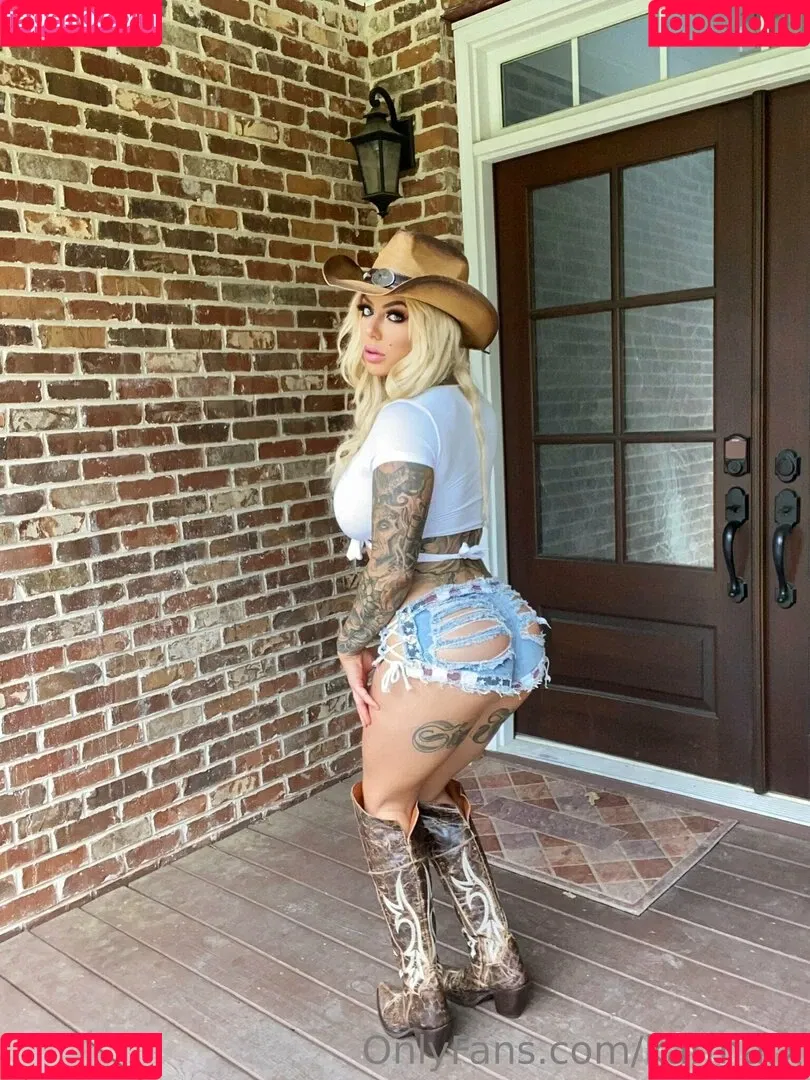 karma.rx / karmarx Onlyfans Photo Gallery 