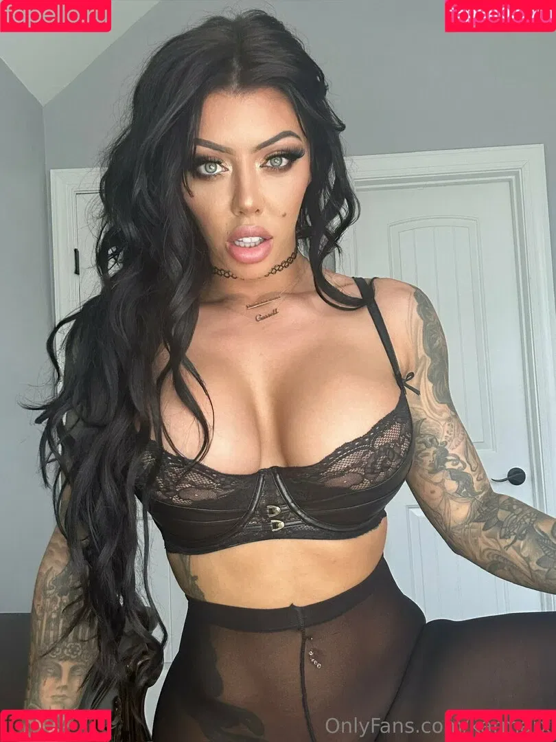 karma.rx / karmarx Onlyfans Photo Gallery 