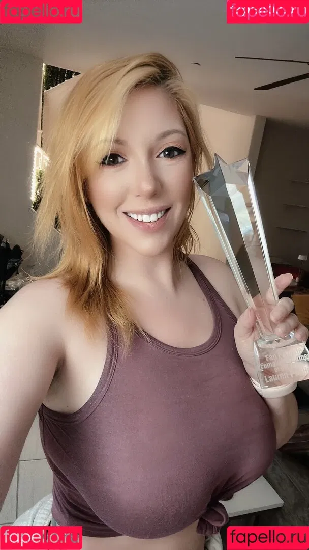 Lauren Phillips / laurenfillsup / laurenphillips / sexy.lauren.phillips Onlyfans Photo Gallery 