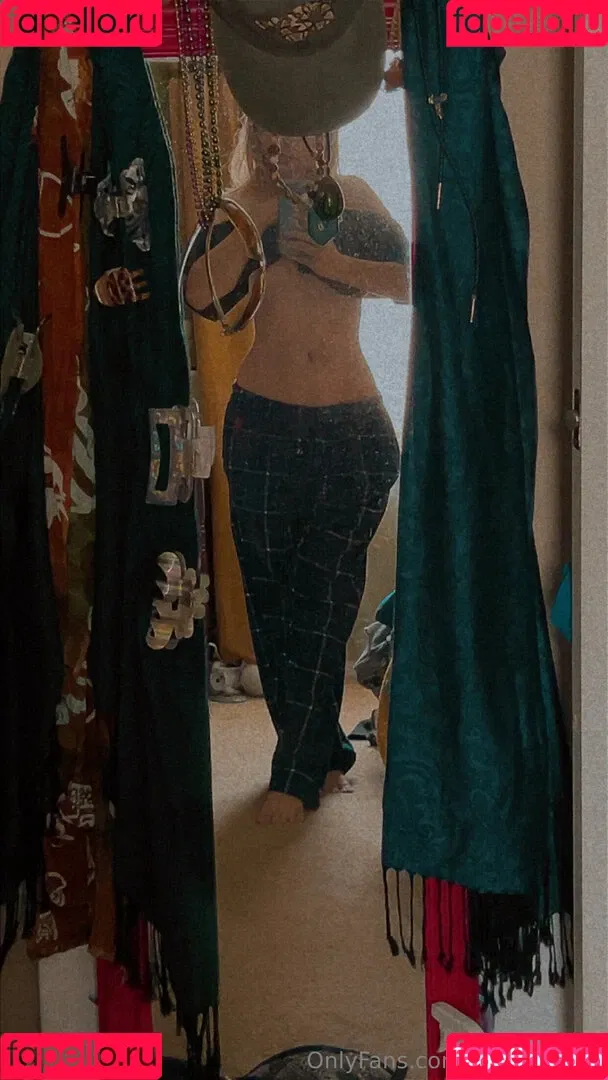Aqua_marie / _.steffannie._ / steffanopolus / the.aqua.marie Onlyfans Photo Gallery 