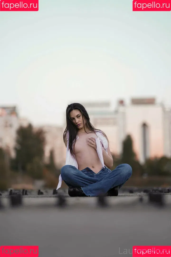 Lauren Brite / Laurenbrite / https: / laurenbrite3 Onlyfans Photo Gallery 