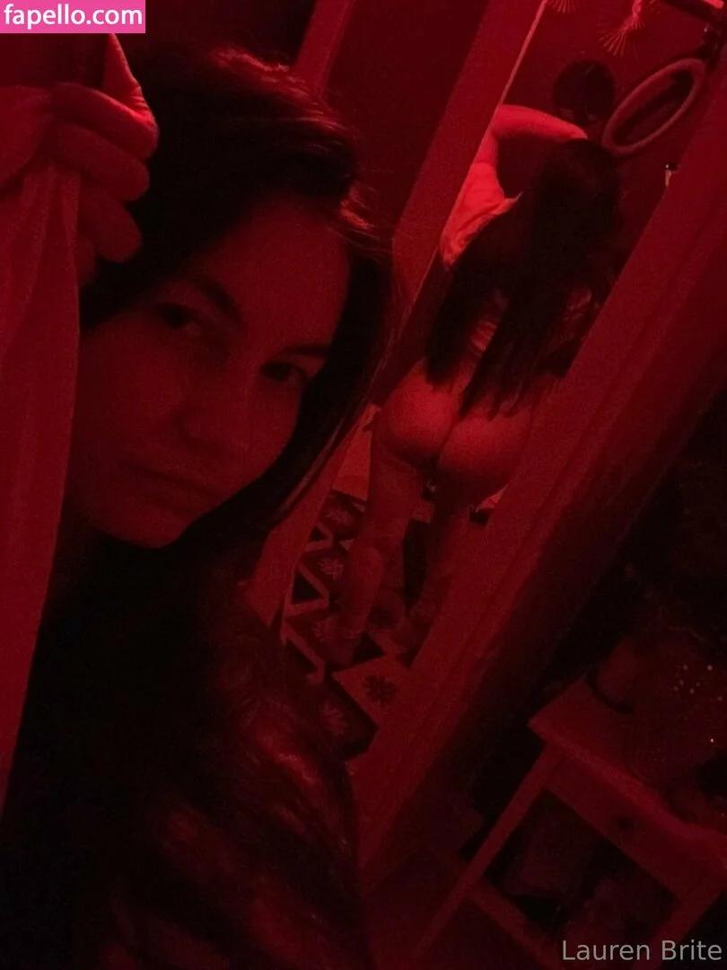 Lauren Brite / Laurenbrite / https: / laurenbrite3 Onlyfans Photo Gallery 