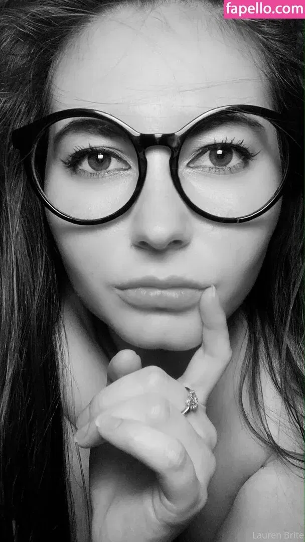 Lauren Brite / Laurenbrite / https: / laurenbrite3 Onlyfans Photo Gallery 