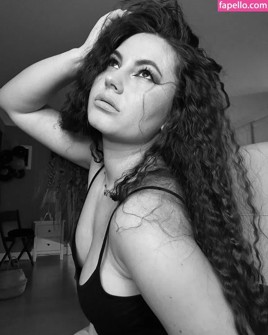 Lauren Brite / Laurenbrite / https: / laurenbrite3 Onlyfans Photo Gallery 