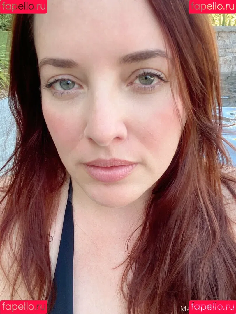 maggiegreenlive / officialmaggiegreen Onlyfans Photo Gallery 