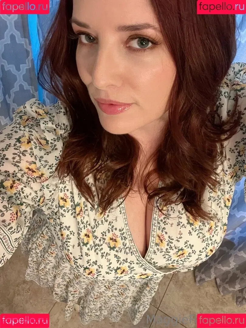 maggiegreenlive / officialmaggiegreen Onlyfans Photo Gallery 