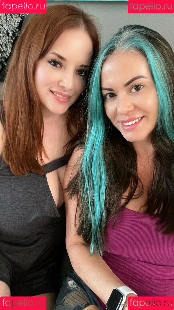 maggiegreenlive / officialmaggiegreen Onlyfans Photo Gallery 