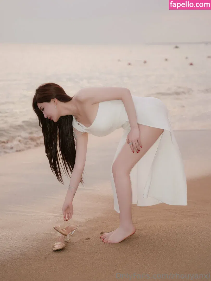 poppy.bara / zhouyanxi Onlyfans Photo Gallery 