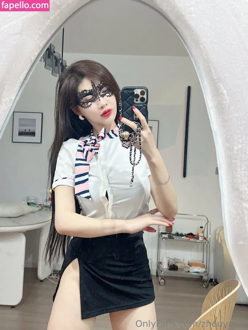 poppy.bara / zhouyanxi Onlyfans Photo Gallery 