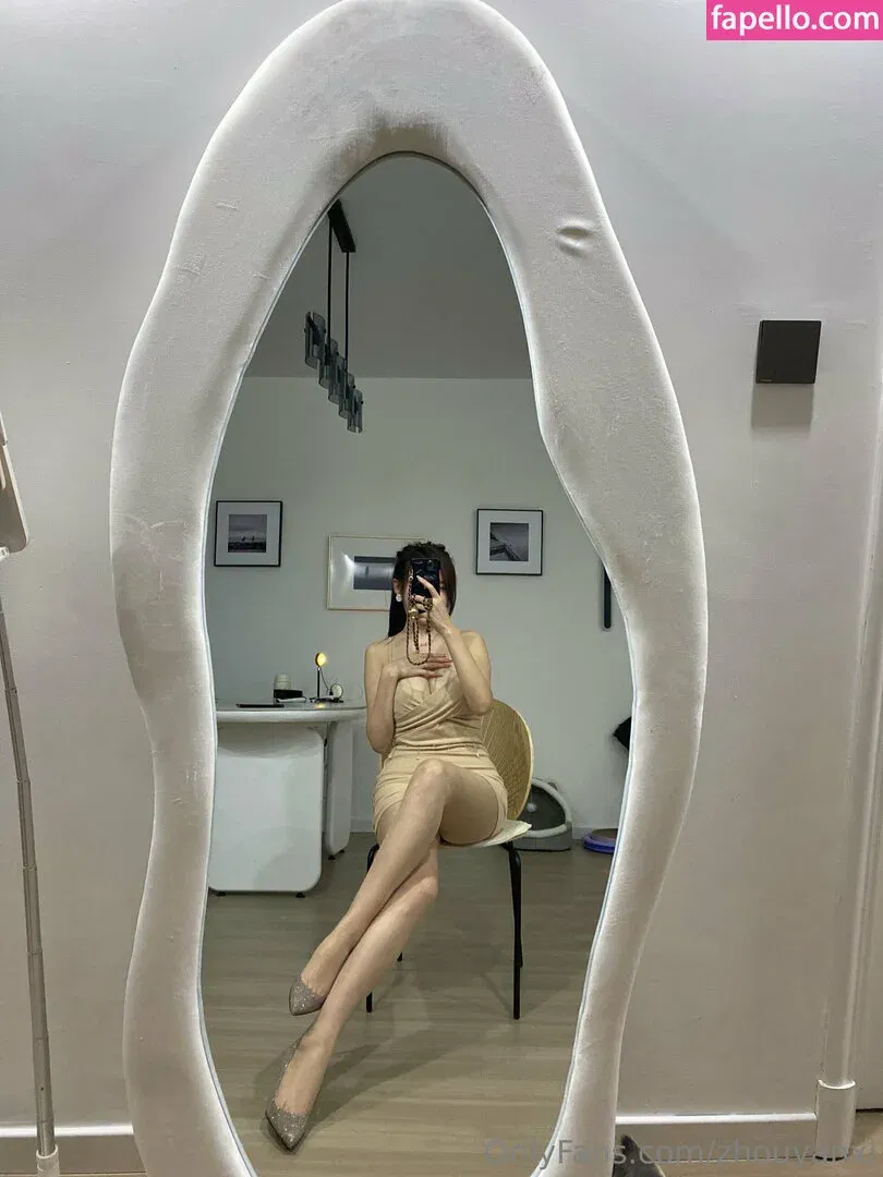 poppy.bara / zhouyanxi Onlyfans Photo Gallery 