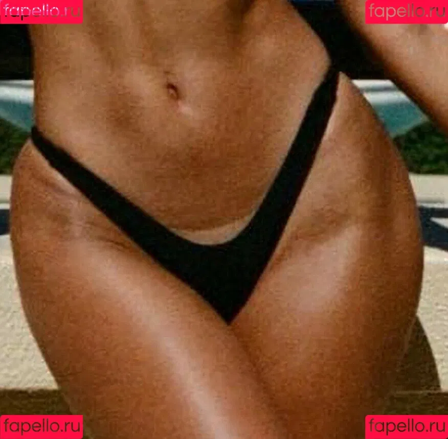 Brit Manuela / britmanuela Onlyfans Photo Gallery 