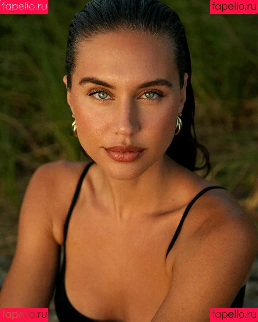 Brit Manuela / britmanuela Onlyfans Photo Gallery 