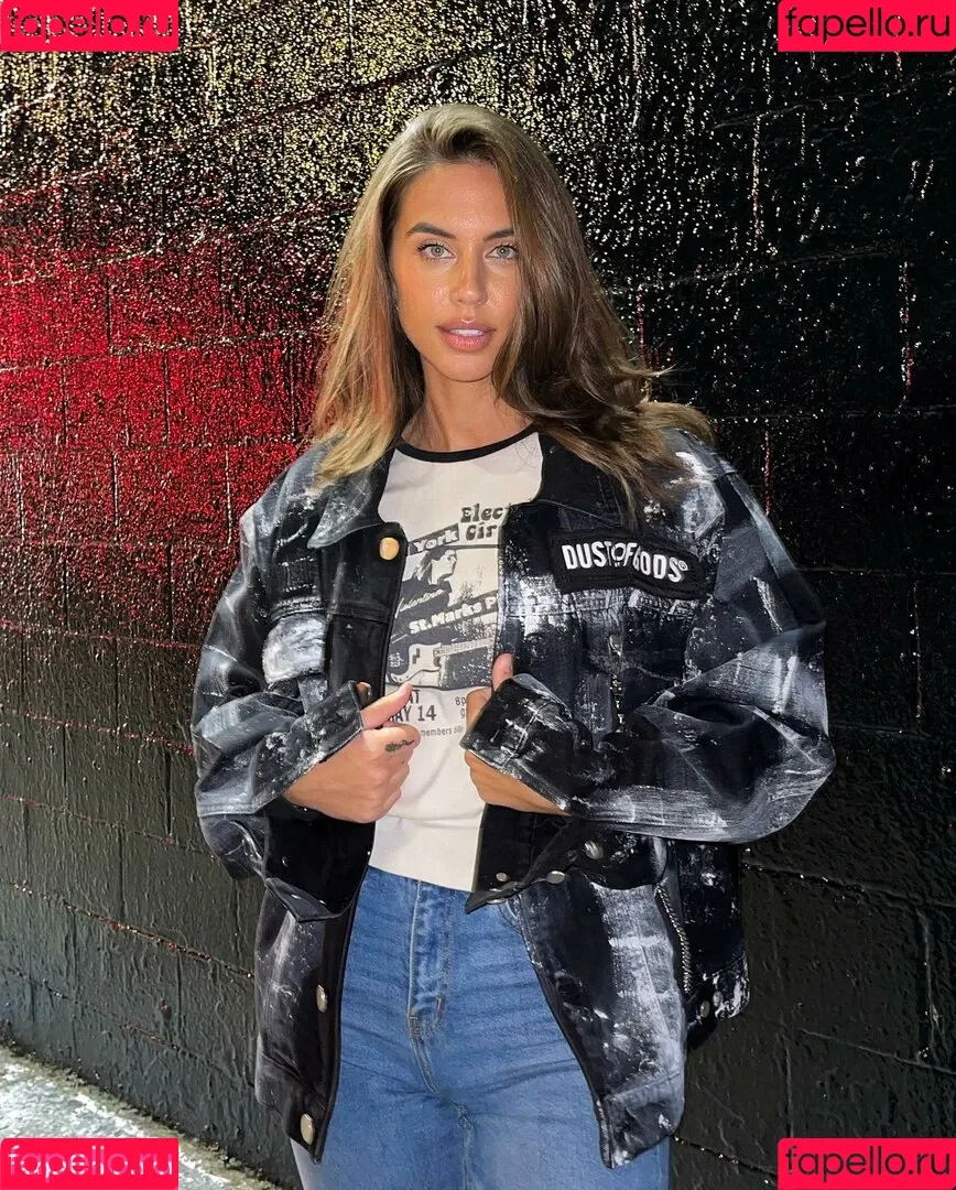 Brit Manuela / britmanuela Onlyfans Photo Gallery 