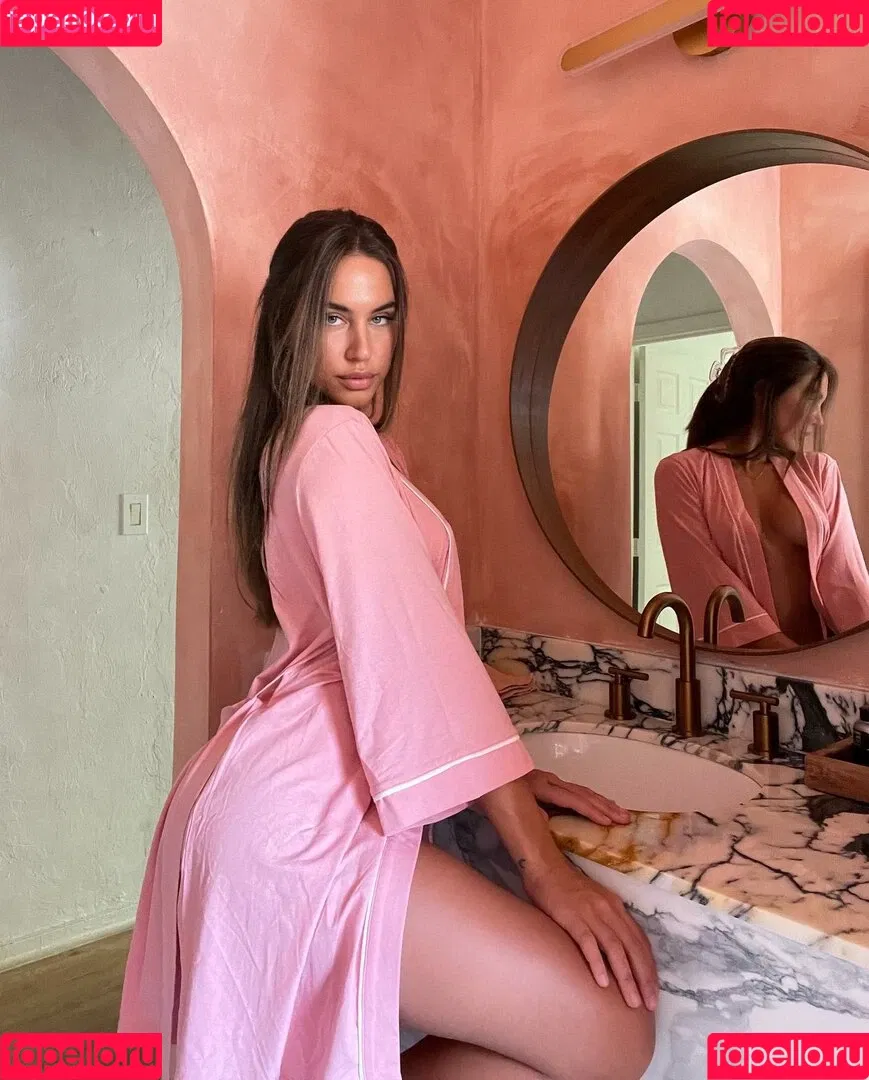 Brit Manuela / britmanuela Onlyfans Photo Gallery 