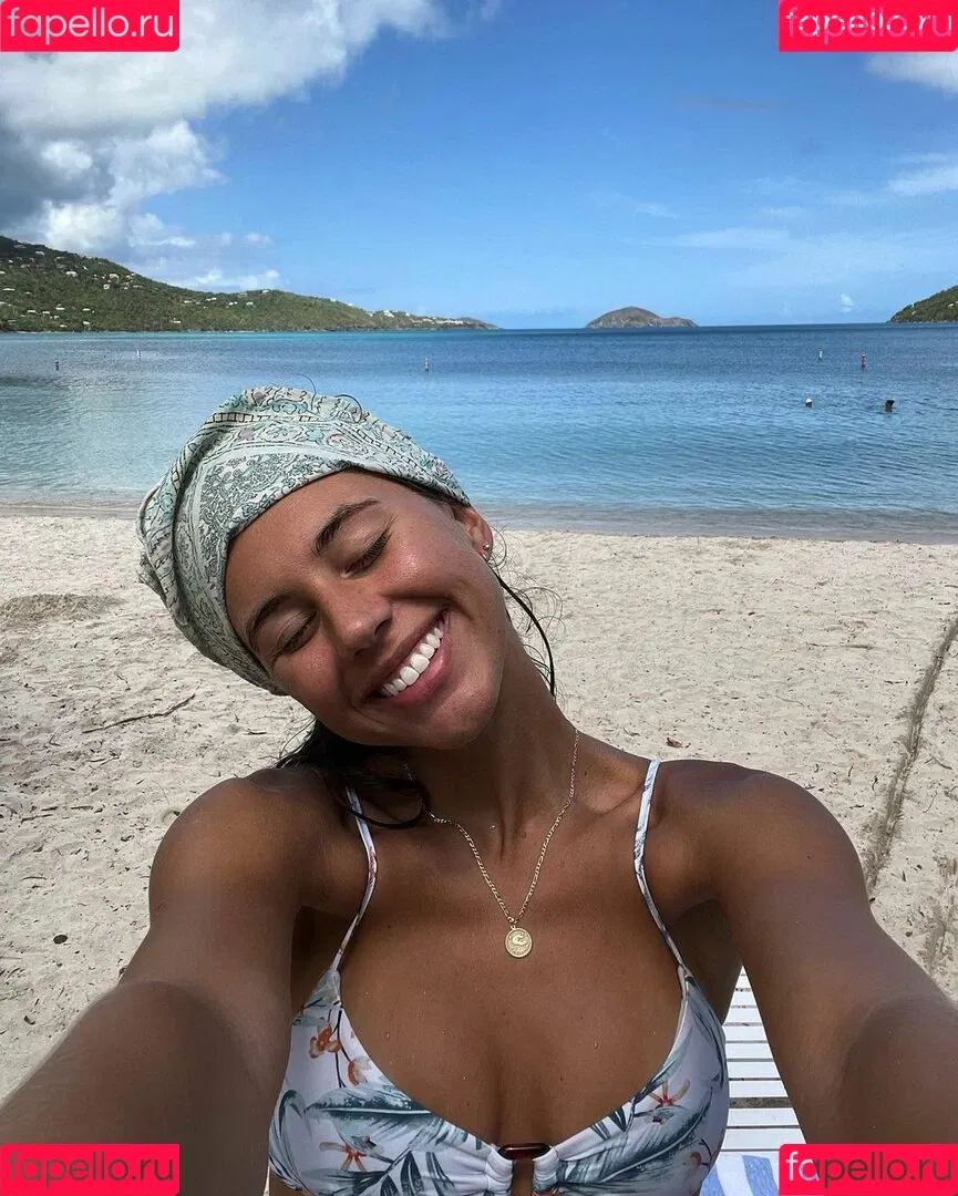 Brit Manuela / britmanuela Onlyfans Photo Gallery 