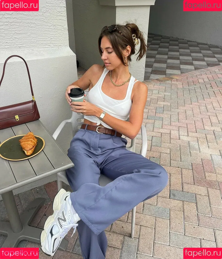 Brit Manuela / britmanuela Onlyfans Photo Gallery 